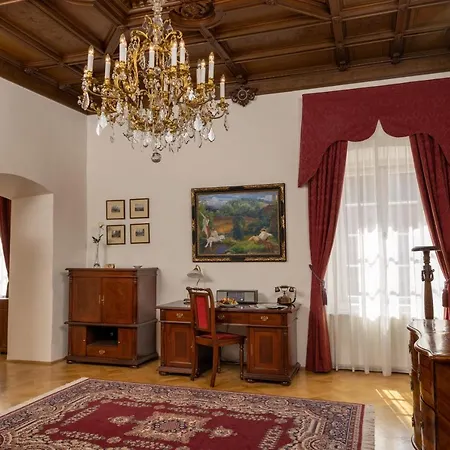 Zamek Stirin 4* Velké Popovice