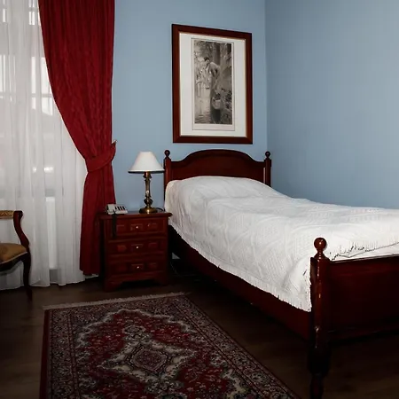 Hotell Zamek Stirin Velké Popovice