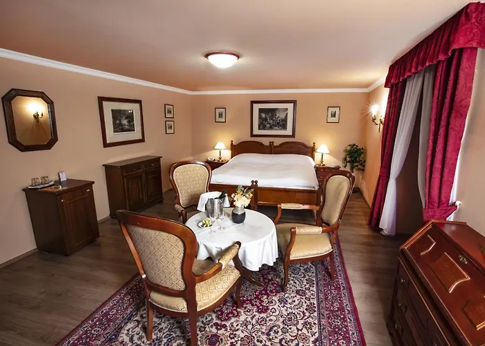 Zamek Stirin 4* Velke Popovice