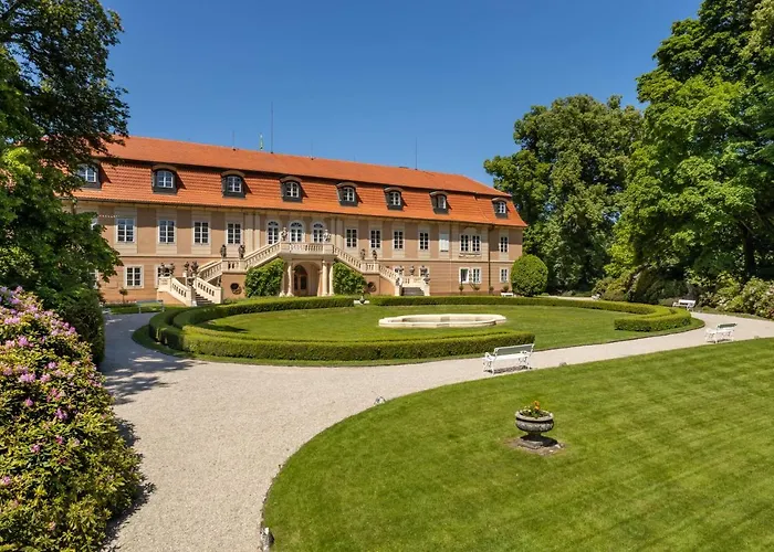 Hotel Zamek Stirin Velke Popovice