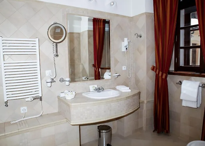 Hotel Zamek Stirin 4*